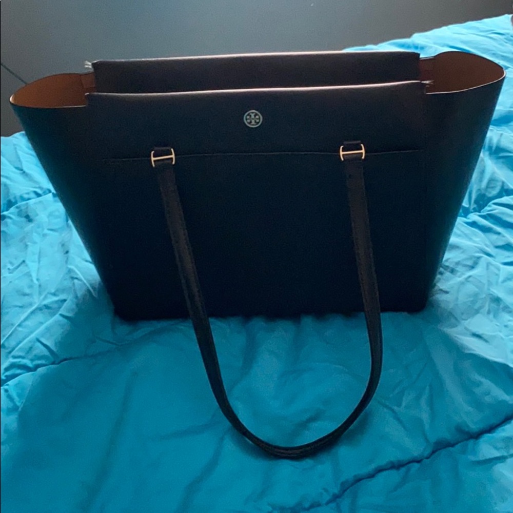 Tory Burch Small Robinson Tote